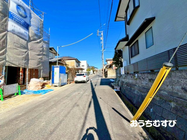 春日井市坂下町5丁目(全1棟)の前面道路含む現地写真