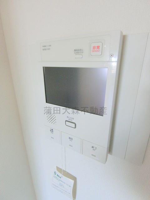 パインコート梅屋敷の設備|TVモニター付オートロック