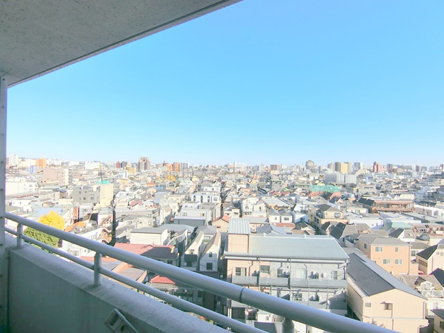 パインコート梅屋敷