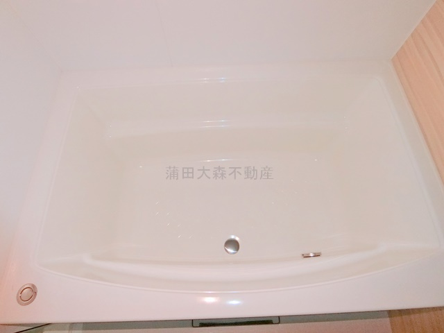 パインコート梅屋敷の浴室