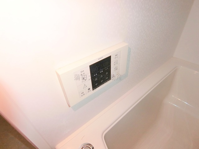 パインコート梅屋敷の浴室