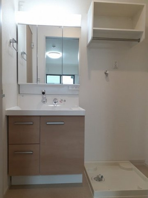 【洗面所】 | ＨＩＫＡＲＩＳＵ　Ⅲ | コンパクトで使いやすい洗面所