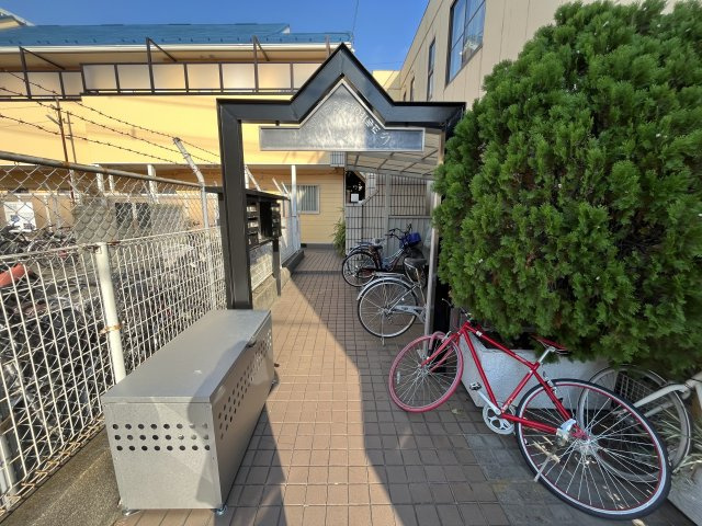 【エントランス】 | アルファ―ハウスリベラ