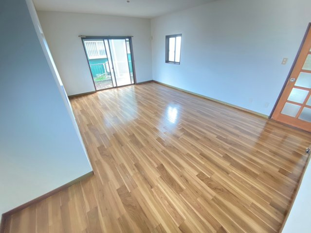 【居間・リビング】