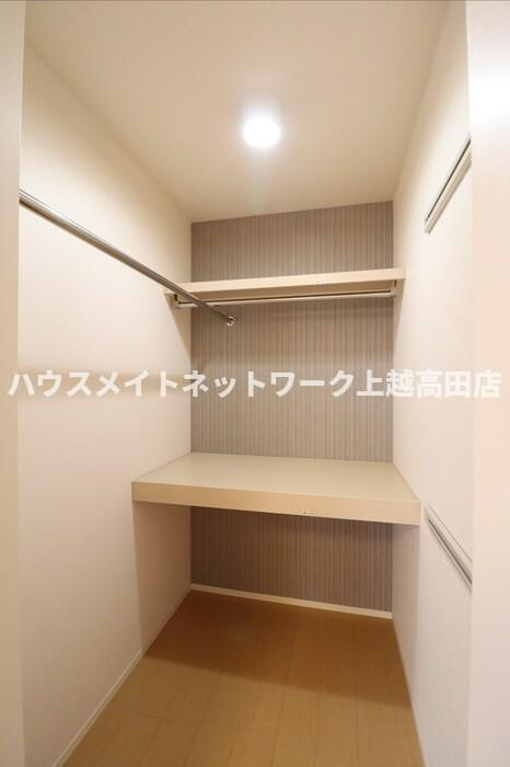 ドマーニ木田の収納|ウォークインクローゼット