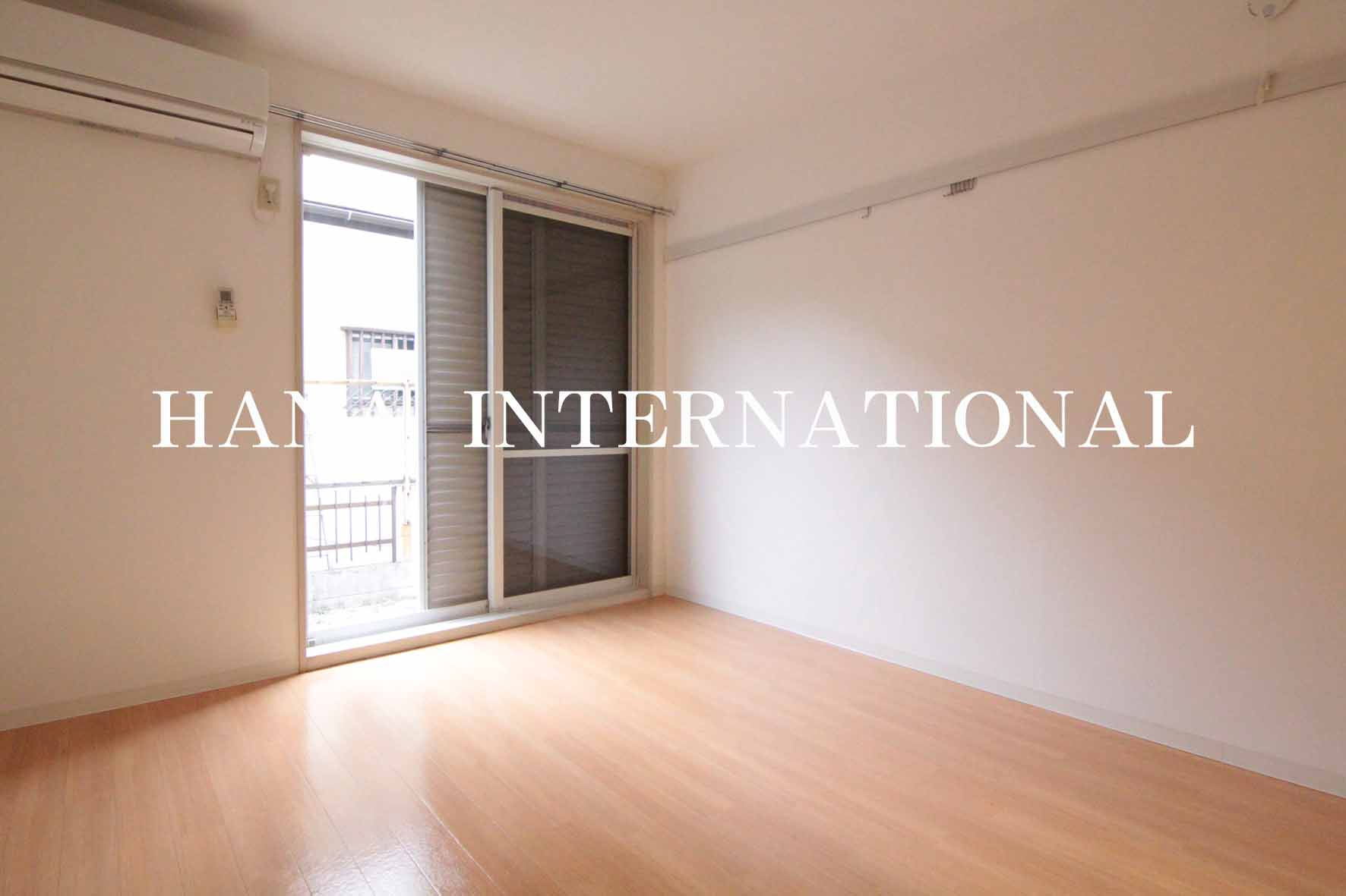 東野レインボーハウスの洋室