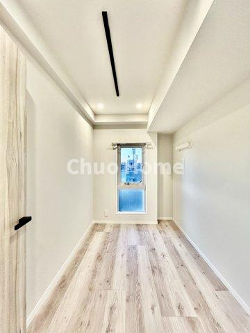 サンサーラ第2吾妻橋の子供部屋|【子供部屋】お子様を持つ家庭の約6割が「家族や子どものため」に購入を希望。入学後の転校を避け、広い空間でのびのび育てたいなどの親心が、家探しのきっかけになっているようです。