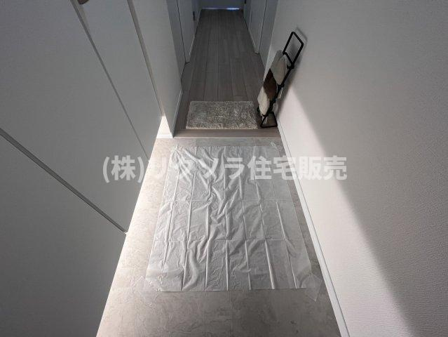 イトーピア香里園ヴァルコートの内装|玄関内部
■物件内覧・資金計画相談・住宅ローン相談、リフォーム相談、お問合せ受付中■
※当日・翌日のご内覧、ご相談はお電話でのお問合せがスムーズです！