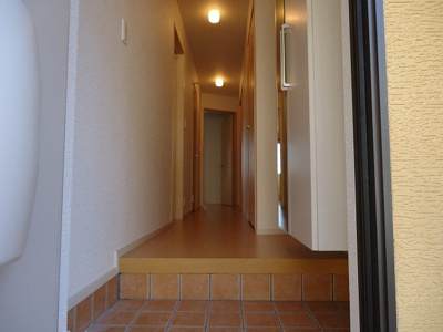 【玄関】 | グローリア | きれいな玄関です