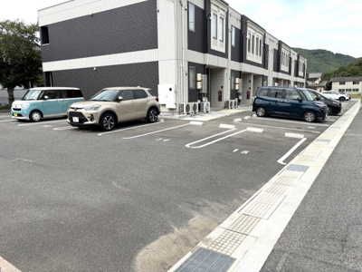 【駐車場】 | エルモ