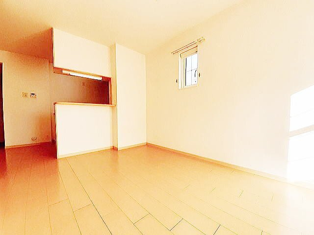 サニー・レジデンスⅡの居間・リビング