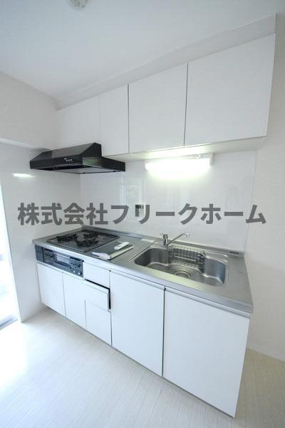 武蔵野市吉祥寺南町３丁目の賃貸マンションのキッチン