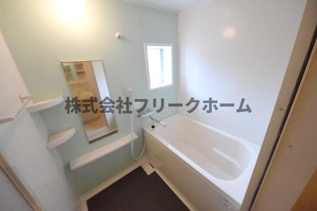 武蔵野市吉祥寺南町３丁目の賃貸マンションの浴室