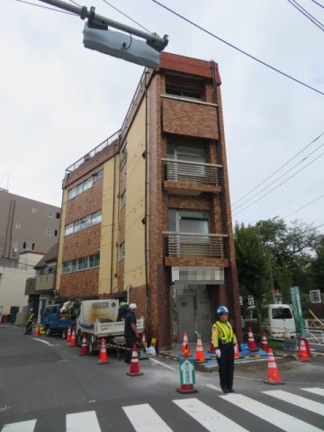 墨田区文花１丁目のビル