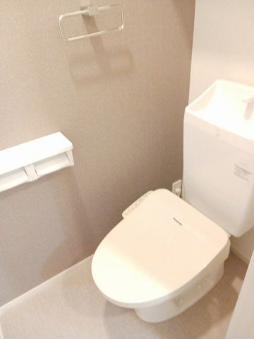 トランブルー立野　Ａのトイレ