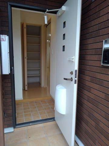 ゴールド・リッチ平江・Ⅰの玄関