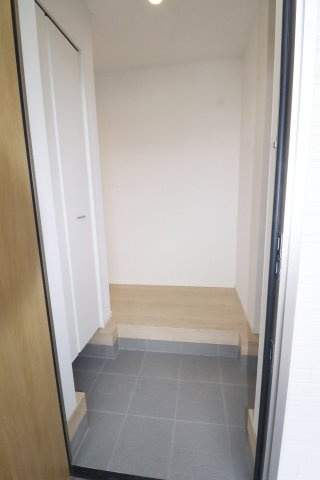 本宮市高木字金瀬　　　２号棟　　　本宮小学校、本宮第１中学区の玄関