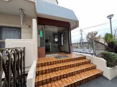 【エントランス】 | サン秋山