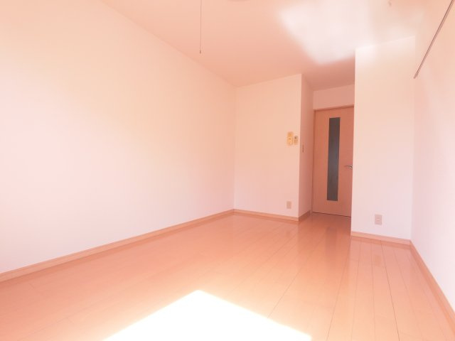 ルームピア船橋の居間・リビング