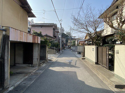 一乗寺庵野町 中古戸建の前面道路含む現地写真