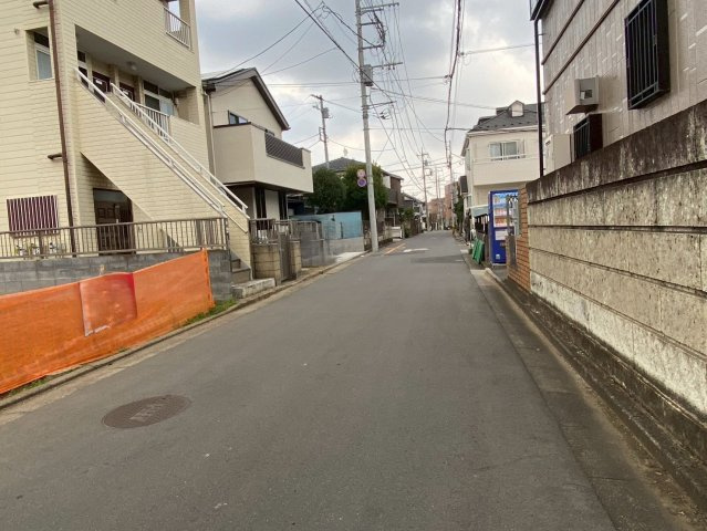 さいたま市大宮区大成町2丁目　土地の前面道路含む現地写真