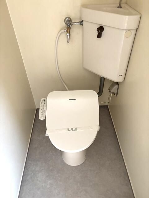 ウォシュレット完備