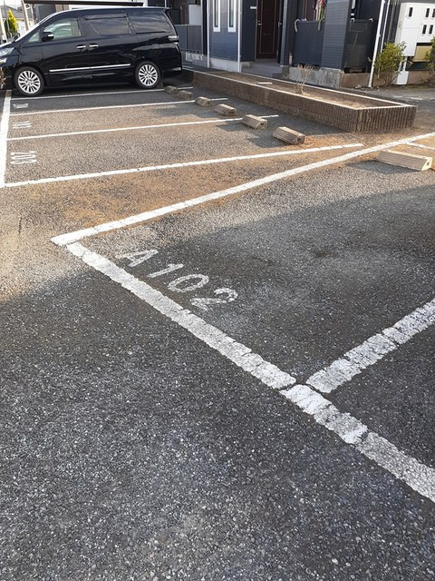 フォレストⅡの駐車場