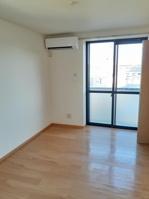 フォレストⅡの洋室