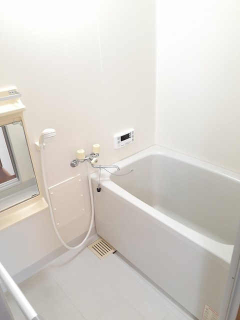 フォレストⅡの浴室