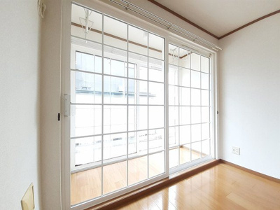 【内装】 | フロイライン