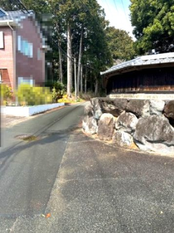 中古戸建　新城市川田　中古戸建の前面道路含む現地写真|前面道路含む現地写真