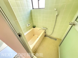 【浴室】 | 宝塚市売布４丁目中古戸建 | 浴室です♪タイル張りです。