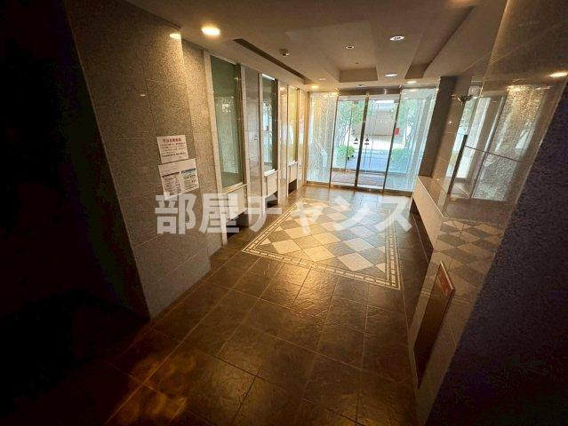 プレサンス名古屋STATIONビーフレックスのエントランス
