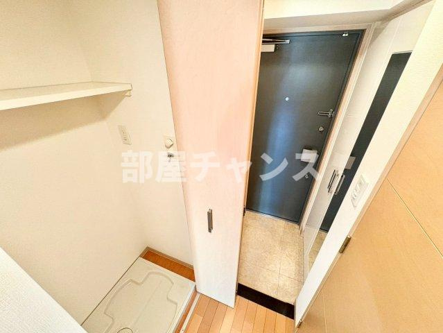 プレサンス名古屋STATIONビーフレックスの玄関