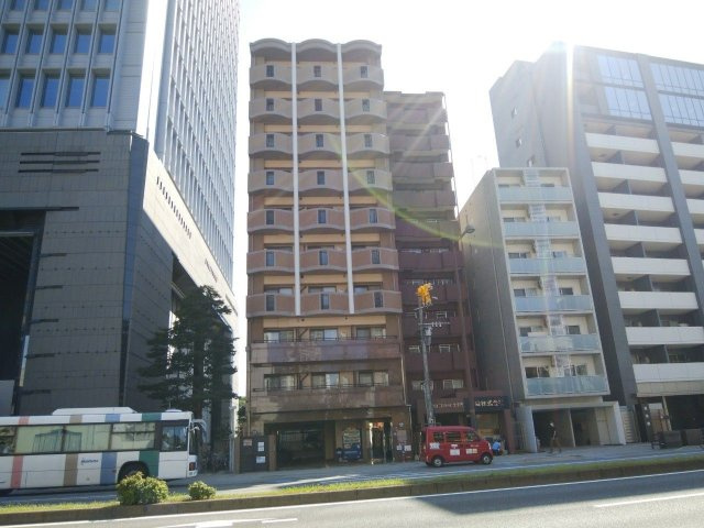 サヴォイステュディオブランシェの外観