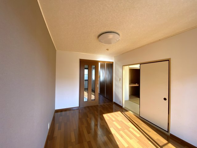 シティハイムベルメゾンAの洋室