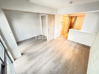 【居間・リビング】 | ハイデンス梅ヶ枝