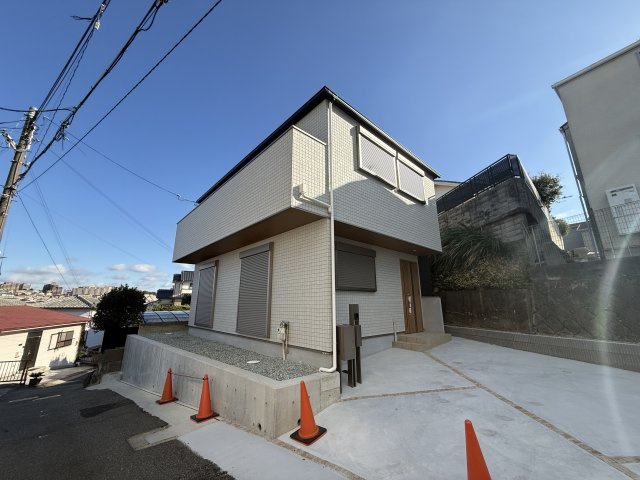 朝霧東町２丁目戸建の外観
