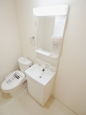 リバーノース中野東の独立洗面台