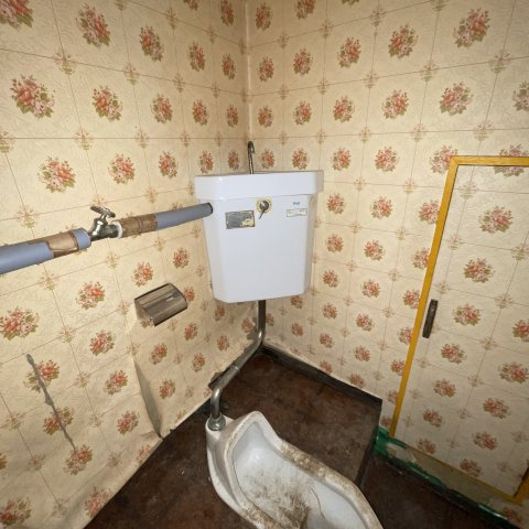 Ｙ１ビルのトイレ