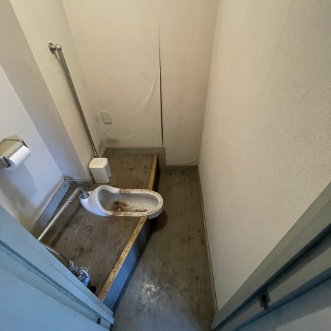 Ｙ１ビルのトイレ