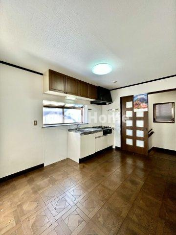 江戸川区南葛西6丁目中古住宅のダイニング|ダイニング