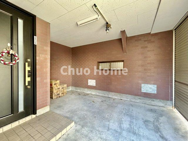 江戸川区南葛西6丁目中古住宅の駐車場|カースペース