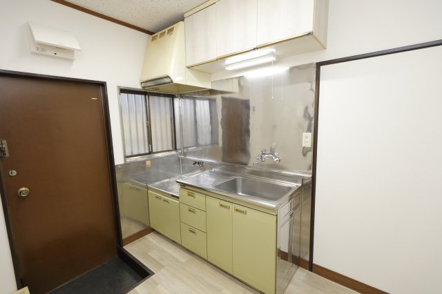 翠荘東Aのキッチン