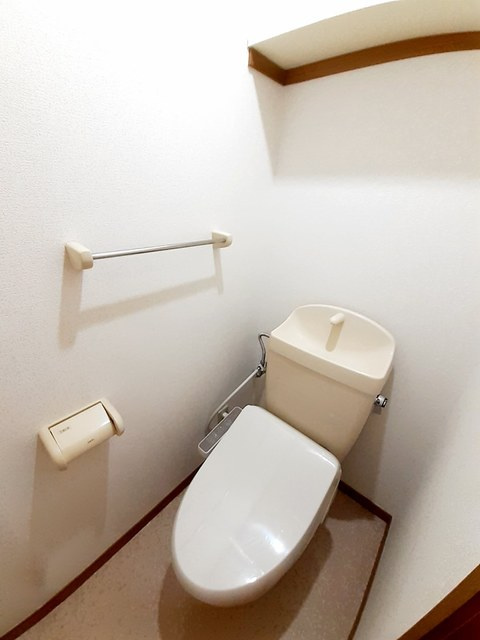 サニーガーデンE棟のトイレ