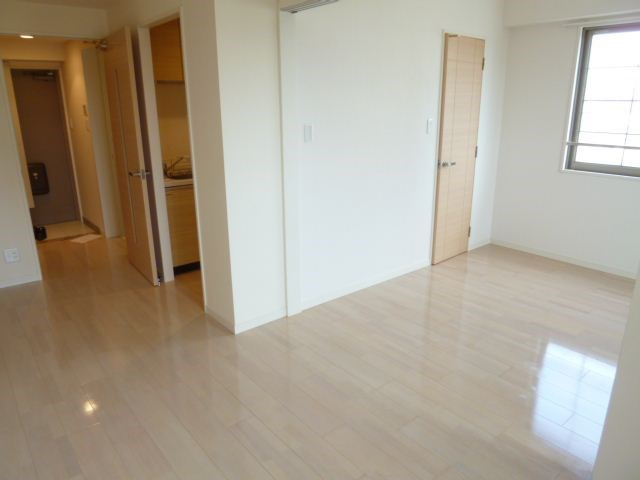 レインボーピア原の居間・リビング