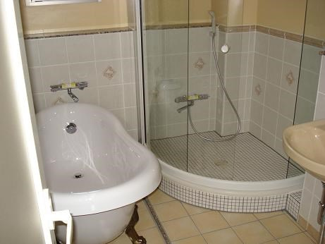 レインボーピア原の浴室