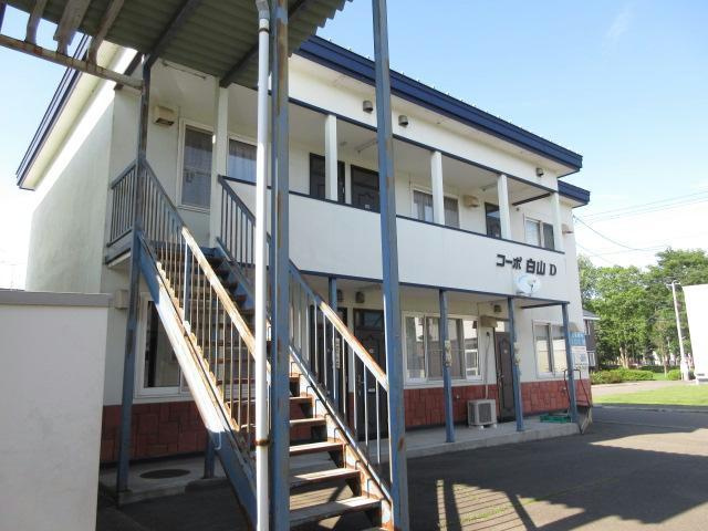 コーポ白山の外観