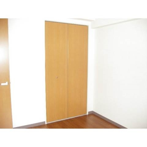 茶臼山ハイツの収納