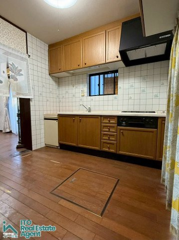 下鴨南茶ノ木町 中古戸建のキッチン